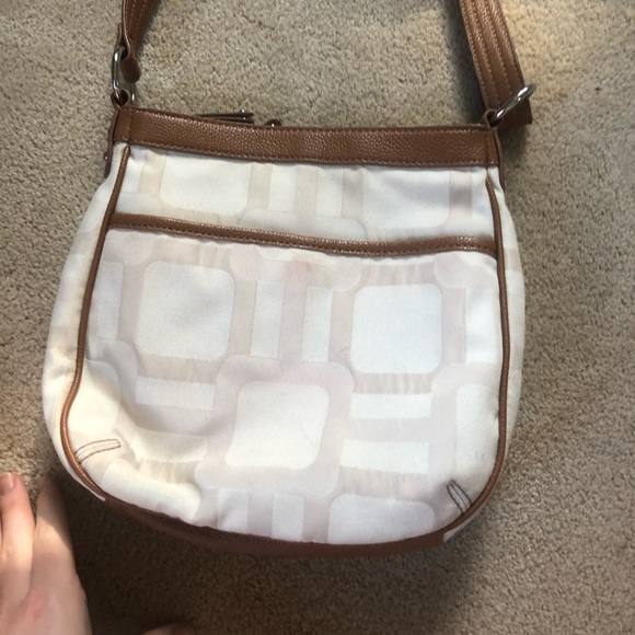 Nine West hand bag with strap - Picture 3 of 3